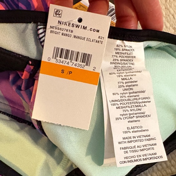 Nike Women's Swim Top - Picture 2 of 3